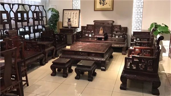 大红酸枝家具六件套 大红酸枝家具 乾生宝红木家具规模大